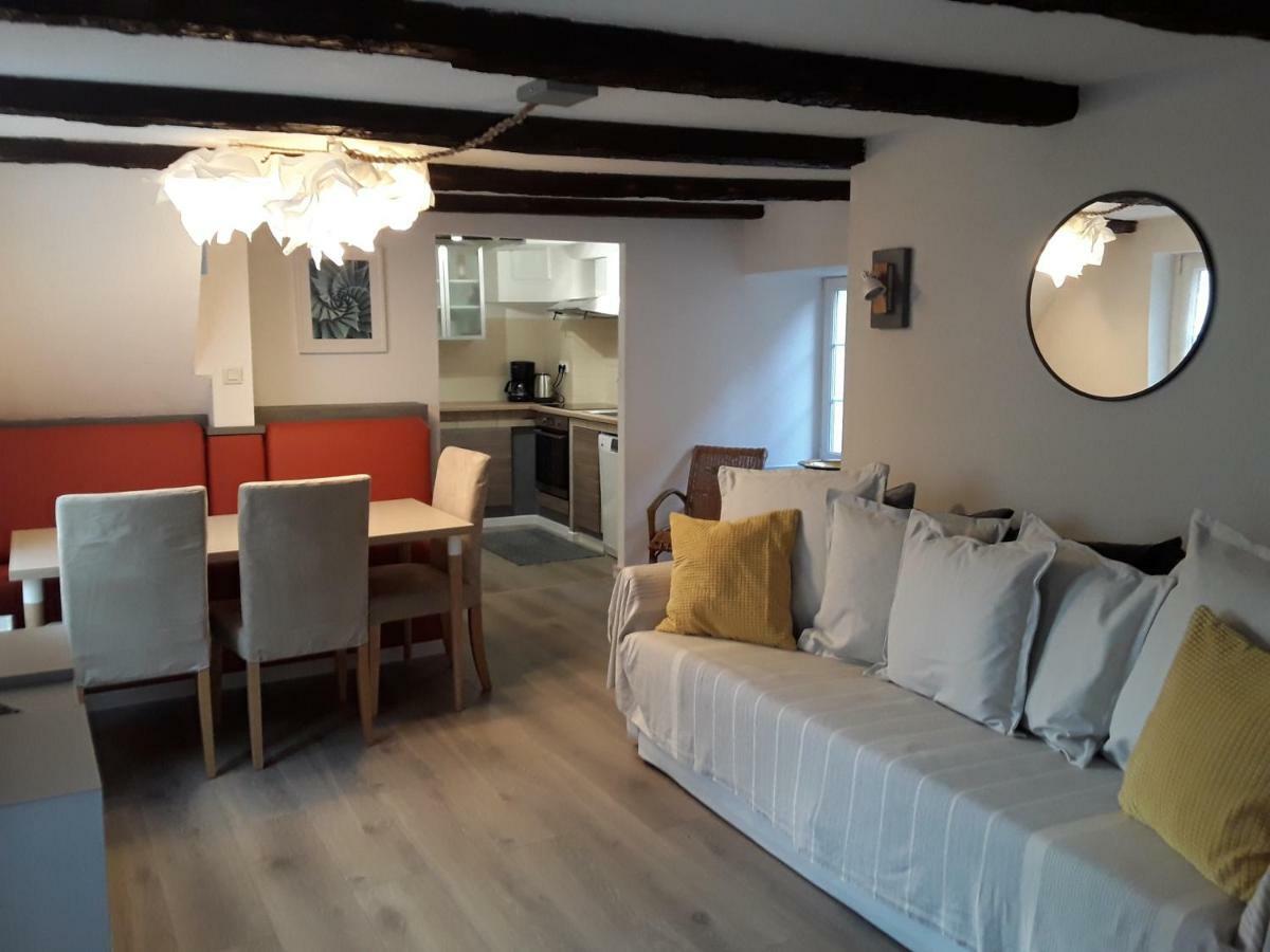 Villa Le Repaire Des Hirondelles - Le Colombage Scharrachbergheim-Irmstett Esterno foto